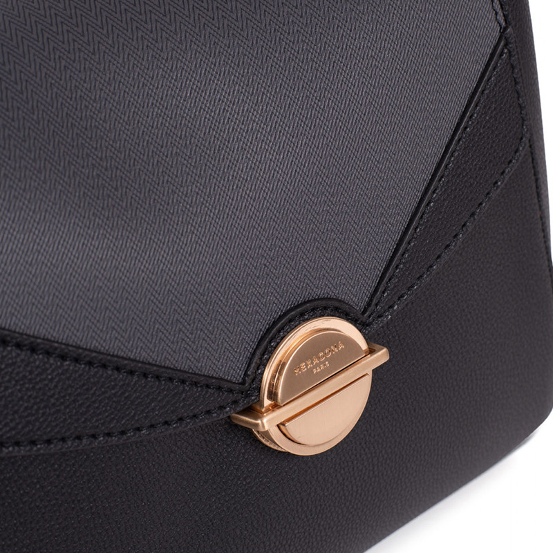 HEXAGONA Τσάντα χειρός με καπάκι μαύρη FOR025G
